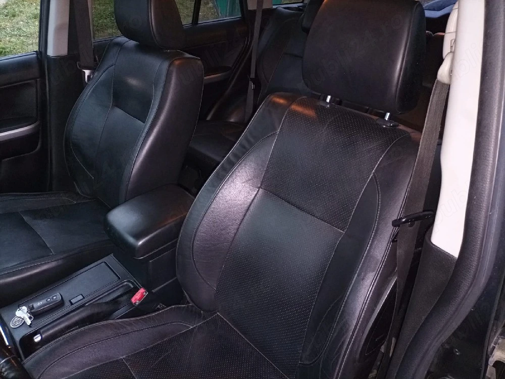 Vând Suzuki Grand Vitara