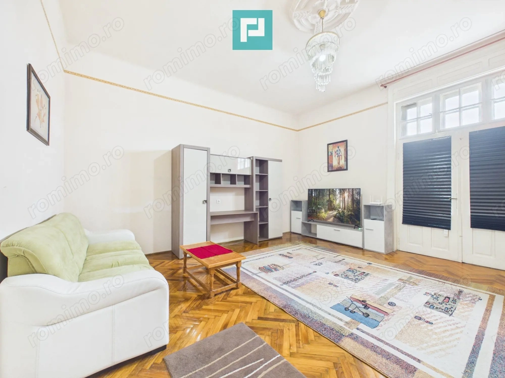Apartament generos cu 3 camere – Zona Centrală
