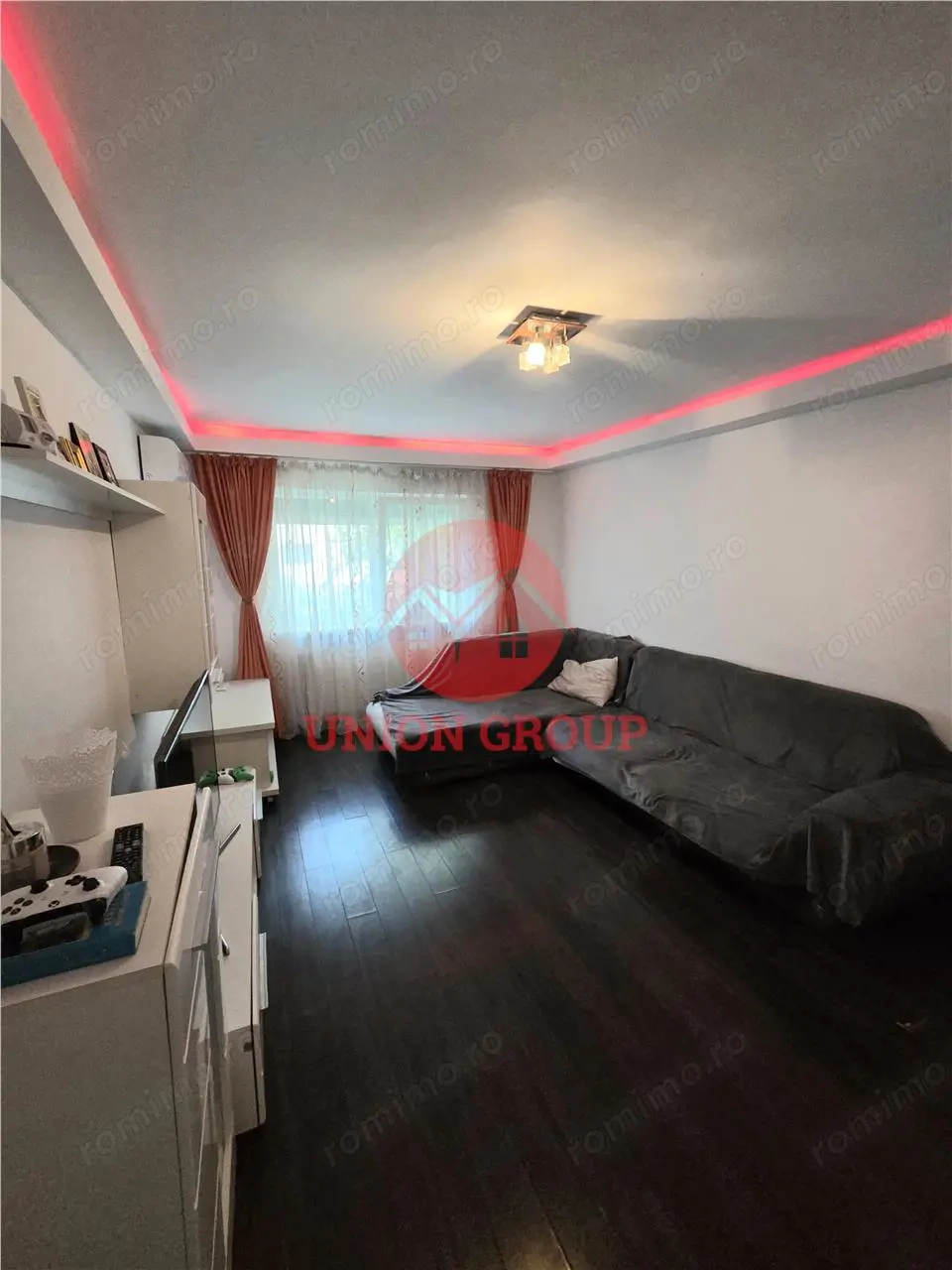 Apartament 3 Camere, Spatios, Parter, Zona Far