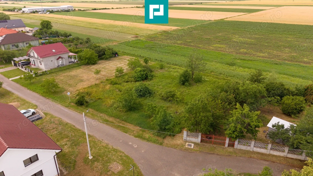 Teren intravilan de 602mp în Cicir, Vladimirescu