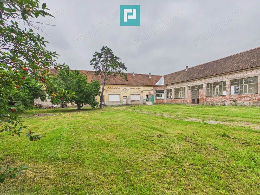 Casă în Neudorf,  comuna Zăbrani - județul Arad