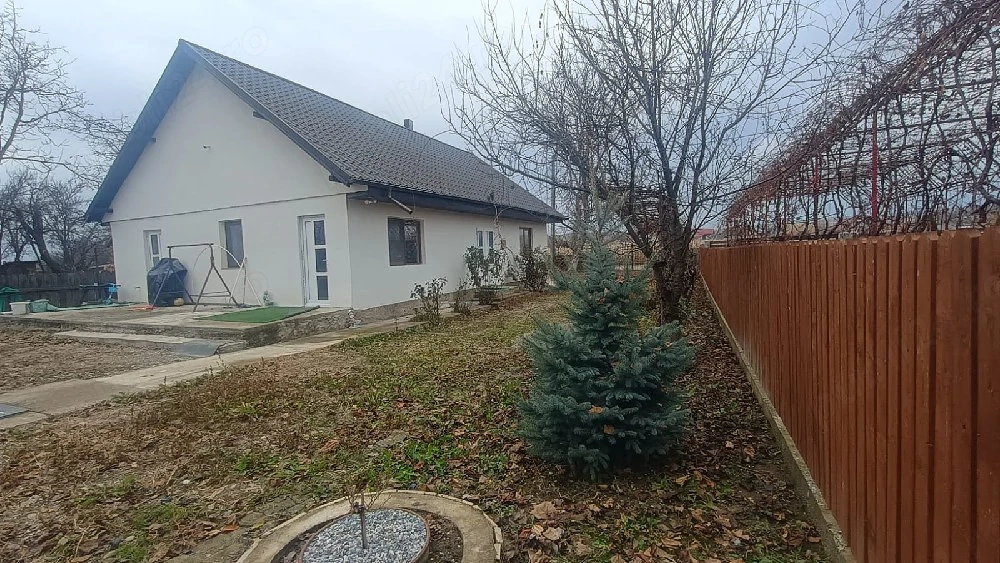 Casa de vanzare !!!!