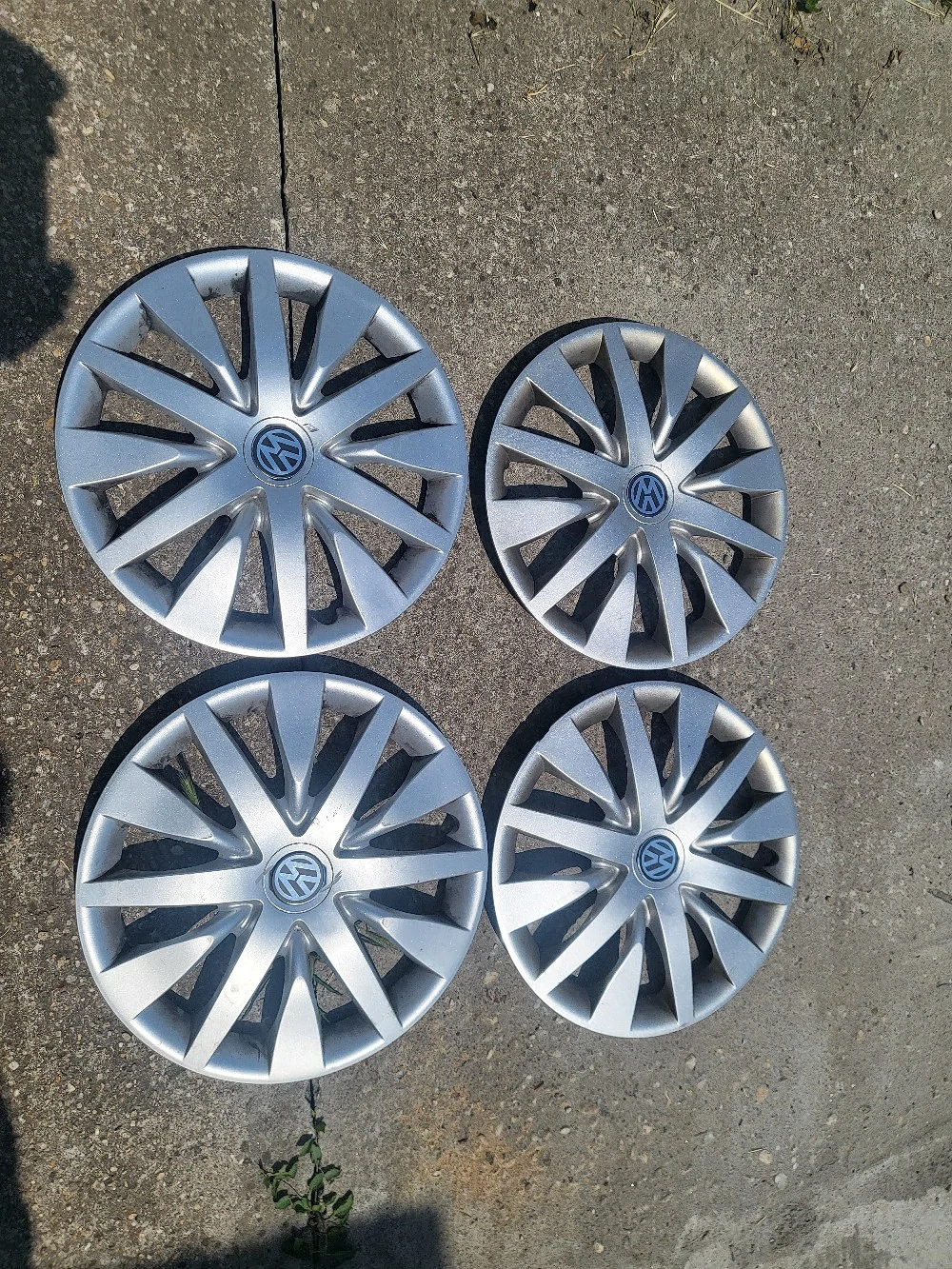 capace 16 origine renault cu embleme vw