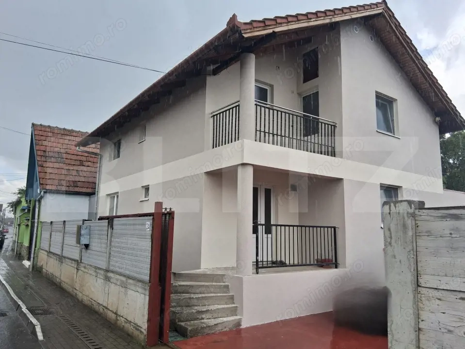 Casa individuala cu 4 camere, 160 mp utili,Sebes central