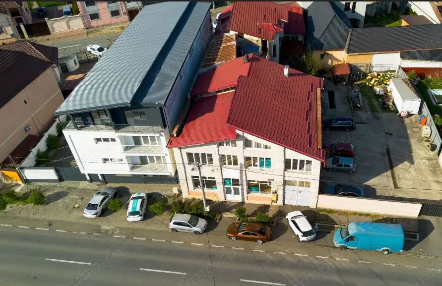 Spațiu comercial vitrat-central ARAD 250 mp utili