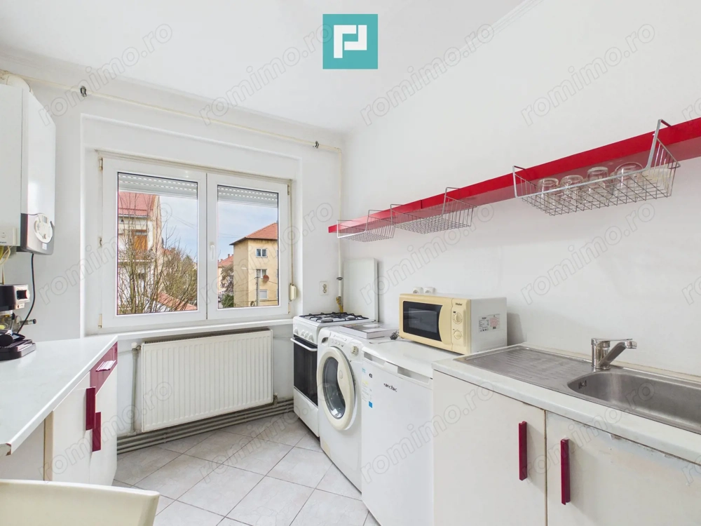 Apartament cu 2 camere de închiriat zona Central