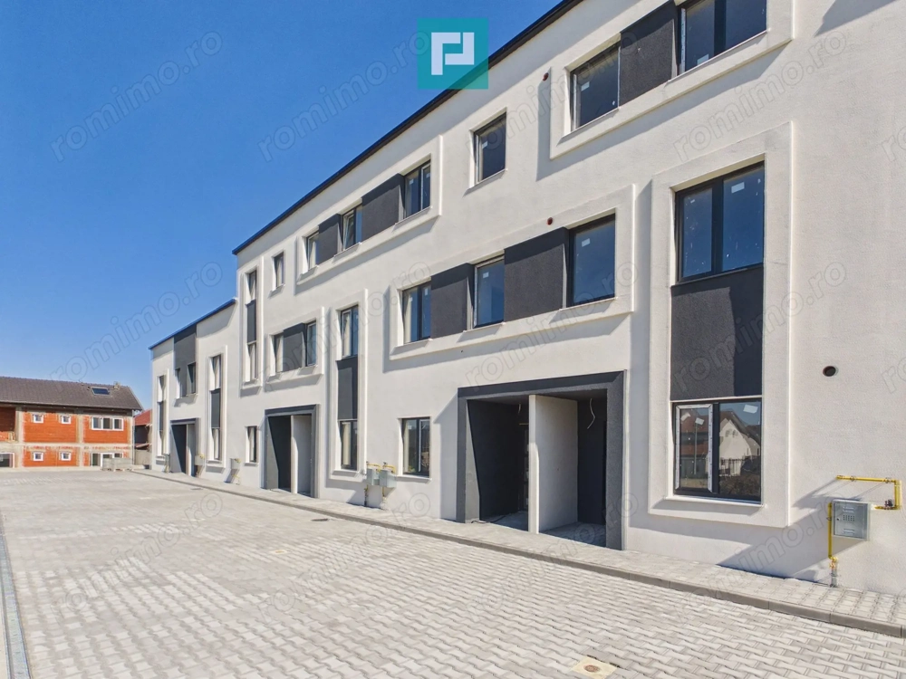 Casă Terraced / Townhouse, 120 mp utili, Sânmartin
