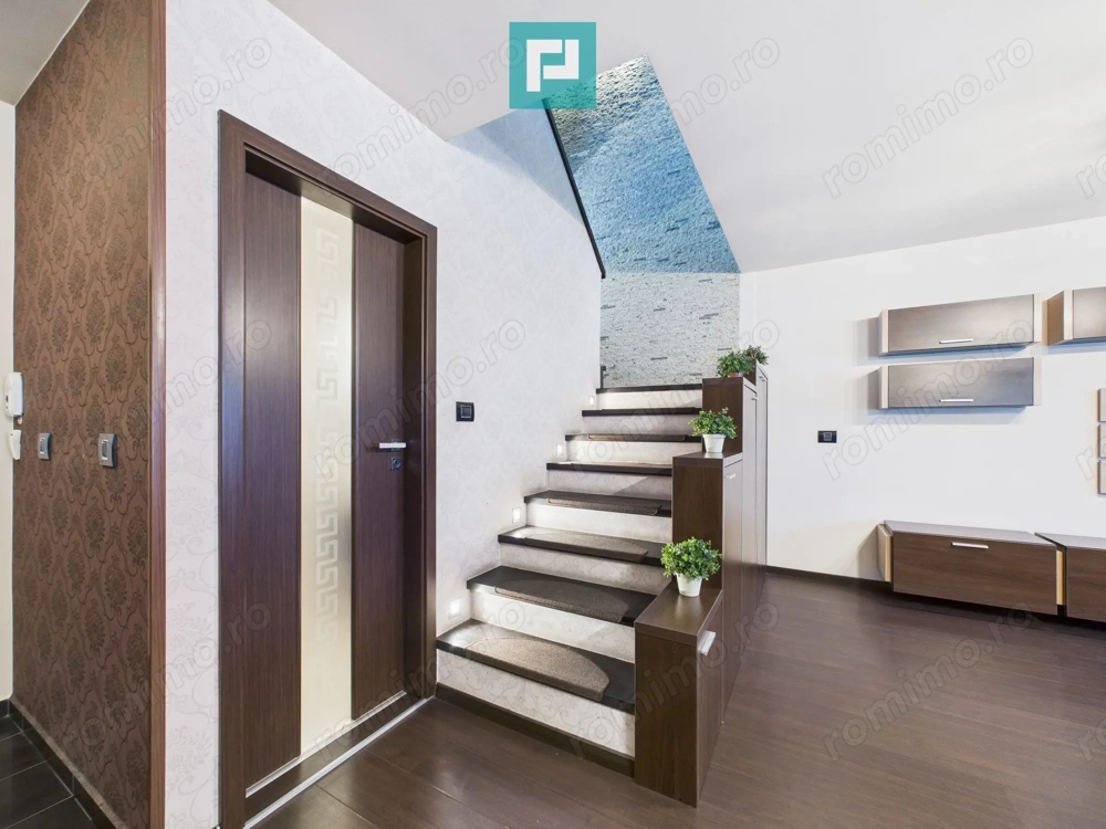 Penthouse 3 camere cu scară interioară ARED UTA