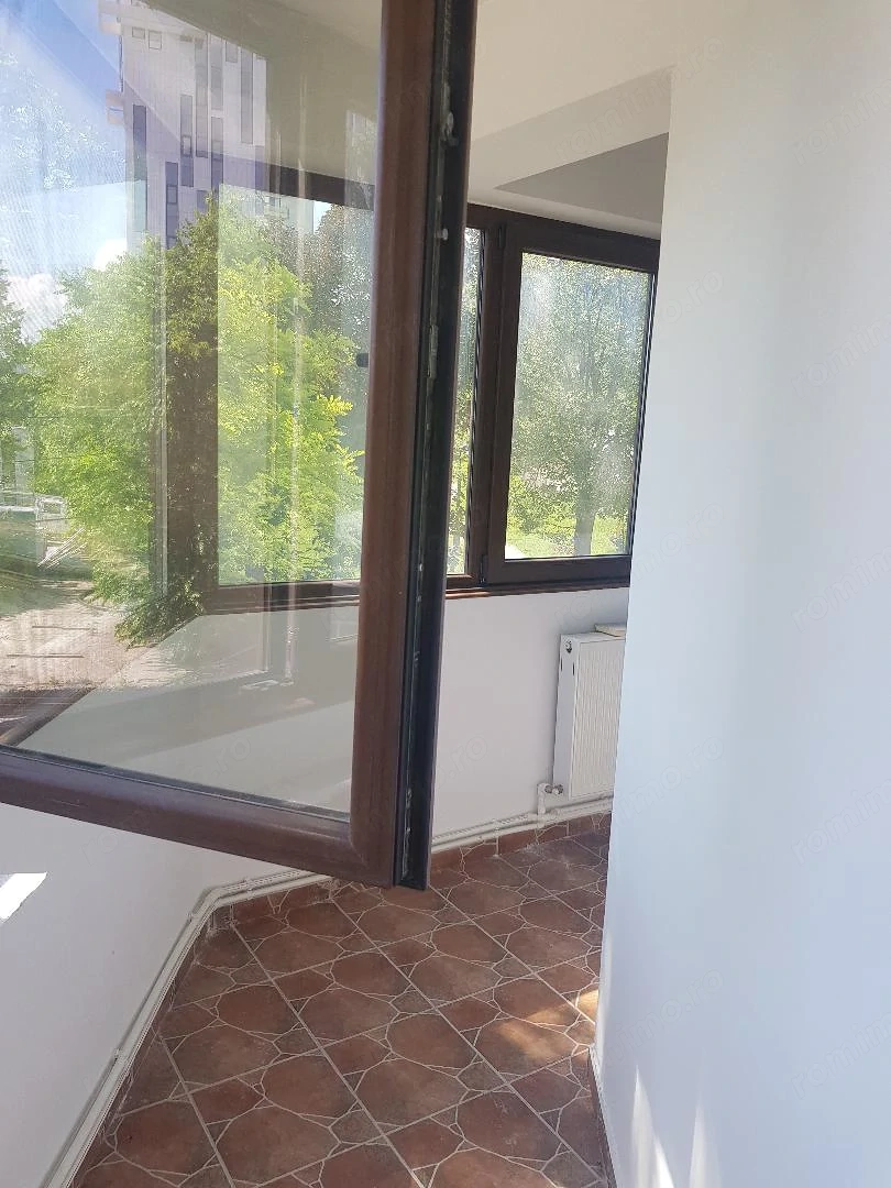 74 mp , apartament 2 camere ETAJ 1, bloc 2015, Nicolina-loc de parcare