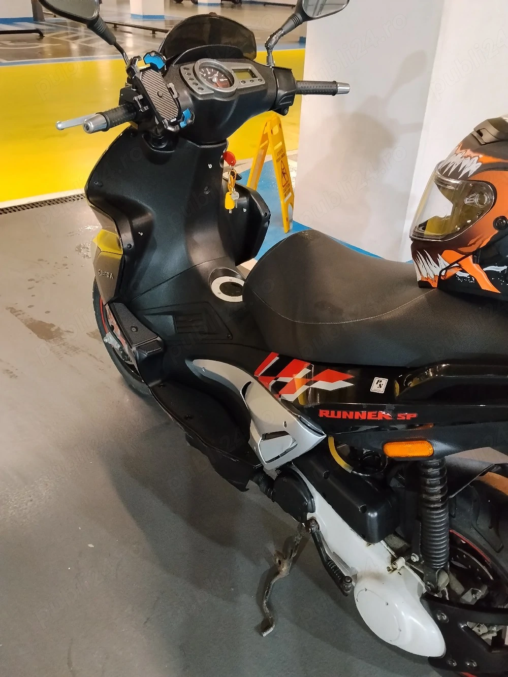 gilera runner