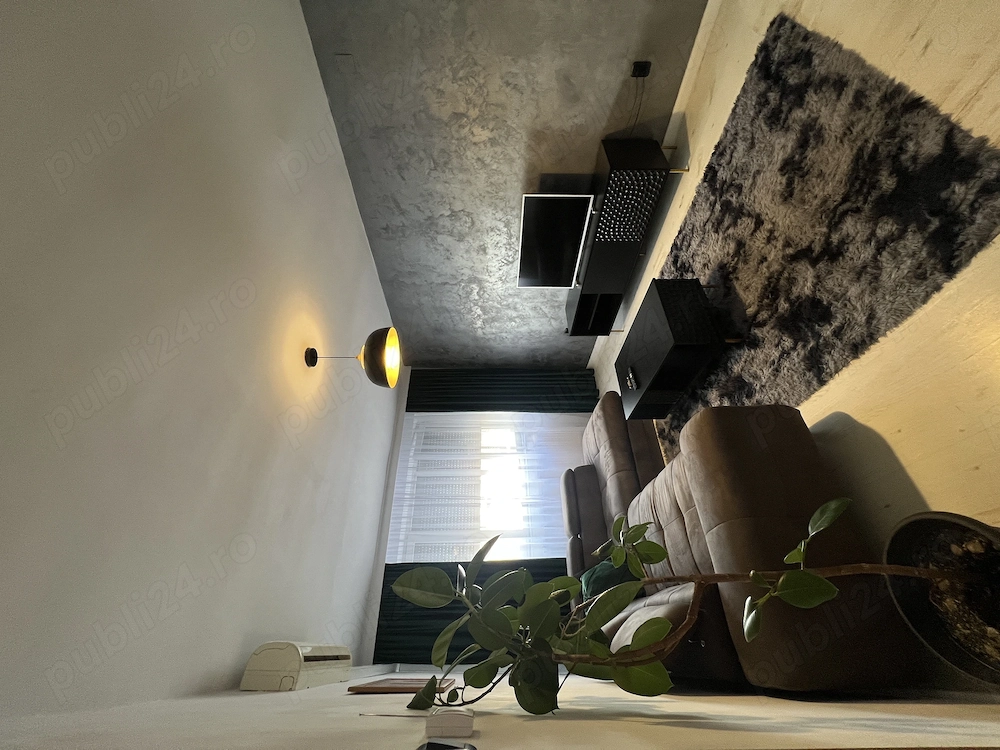 Proprietar vand apartament 3 camere Circumvalațiunii 