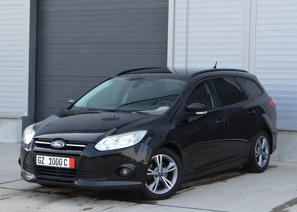 Ford Focus 3 Break TITANIUM 1.0Benzina 120cp E5 - 3.999 EURO