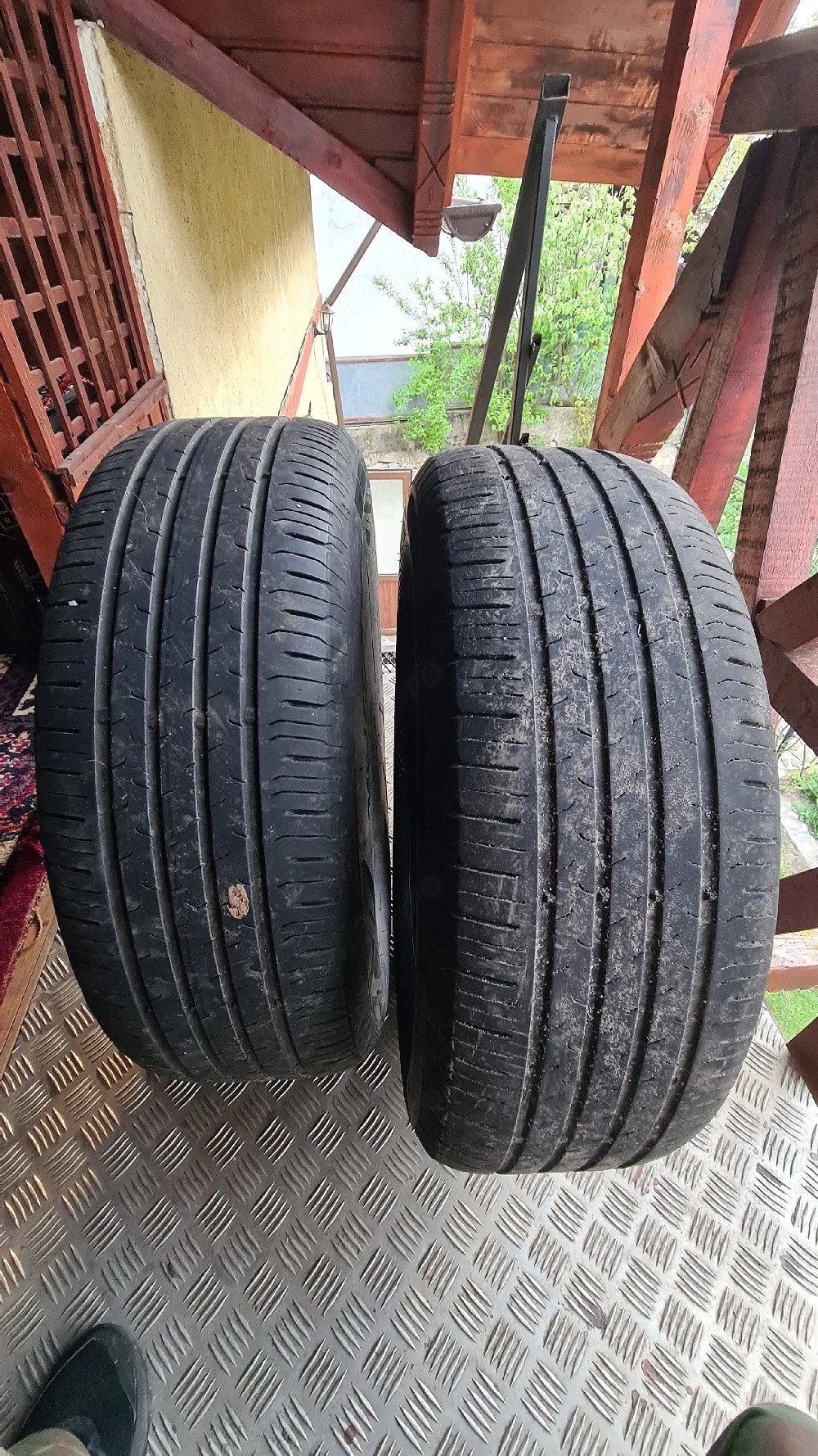 Vand 2 anvelope de vara 215/65/16 Continental Eco Contact 6