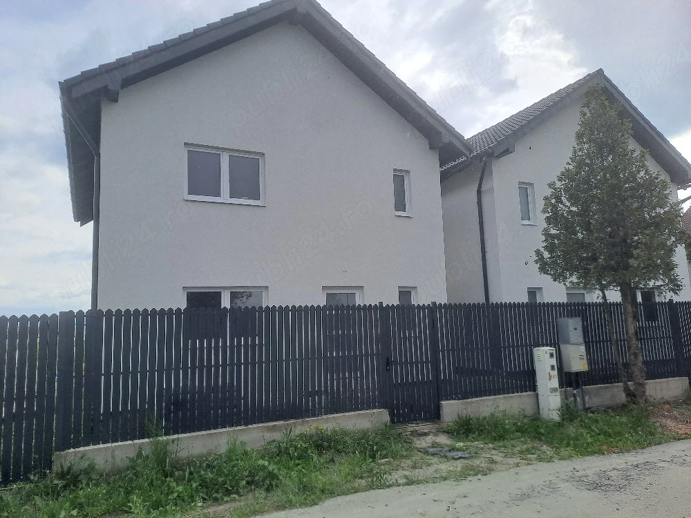 casa de vânzare 