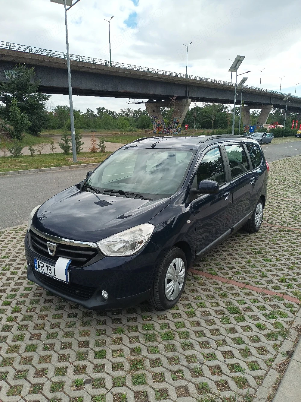 Vând Dacia Lodgy 2013 1.5 dci 