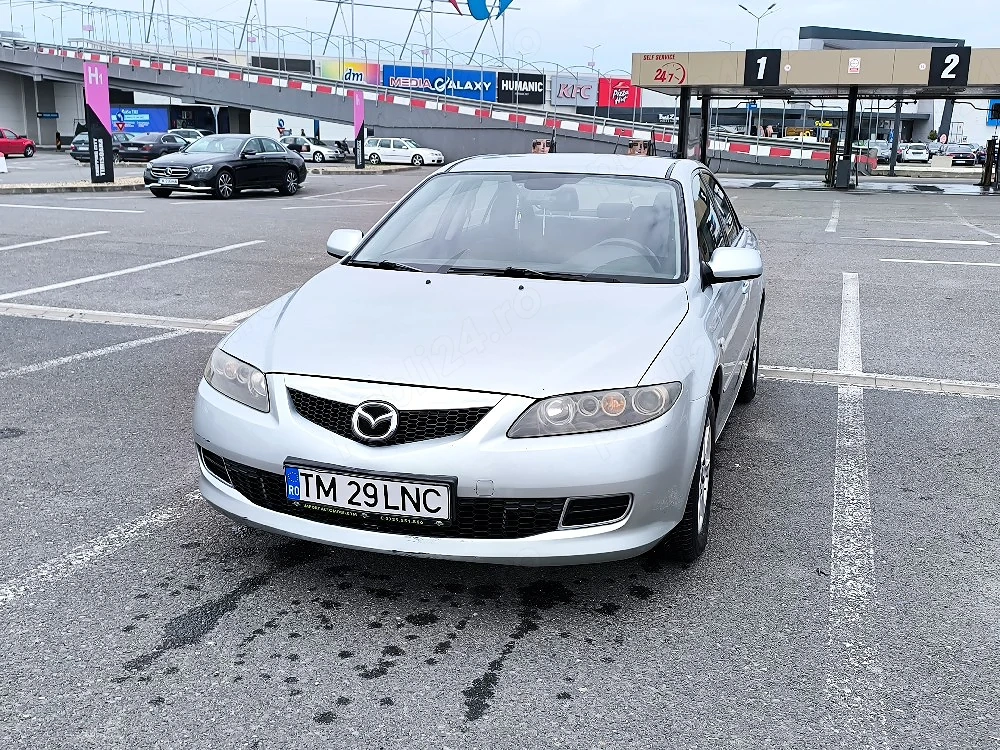 vand mazda 6 sedan