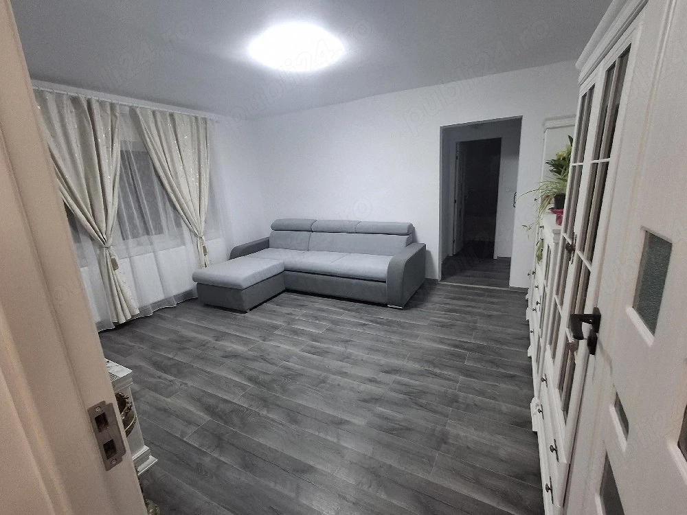 Proprietar vând apartament cu 2 camere 