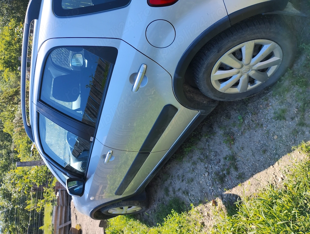 Suzuki SX4,4 4 se vinde.