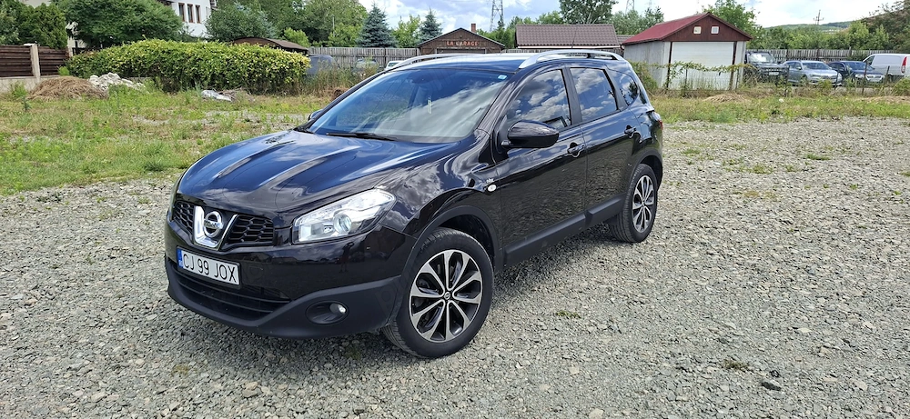 Vând Nissan Qashqai +2 4 4 cu 7 locuri 