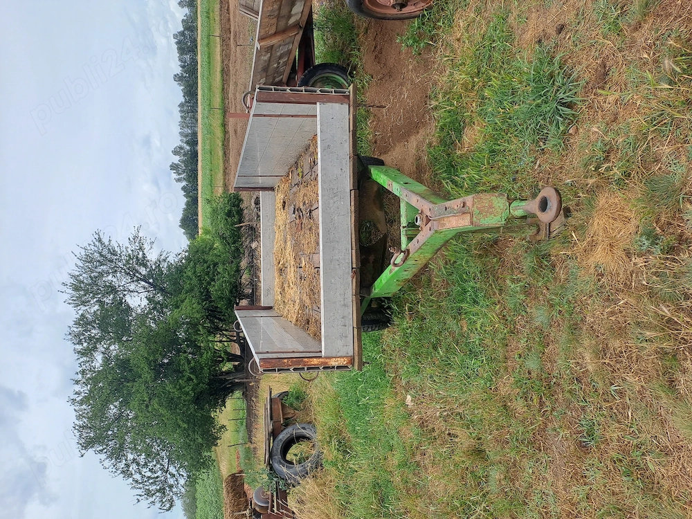Vand remorca pentru tractor