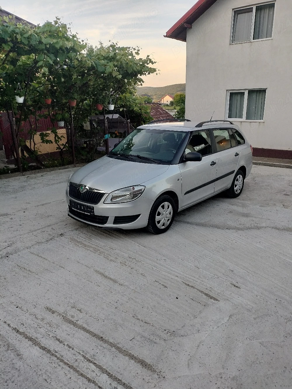 Vând Skoda Fabia 2 facelift euro 5 benzina 