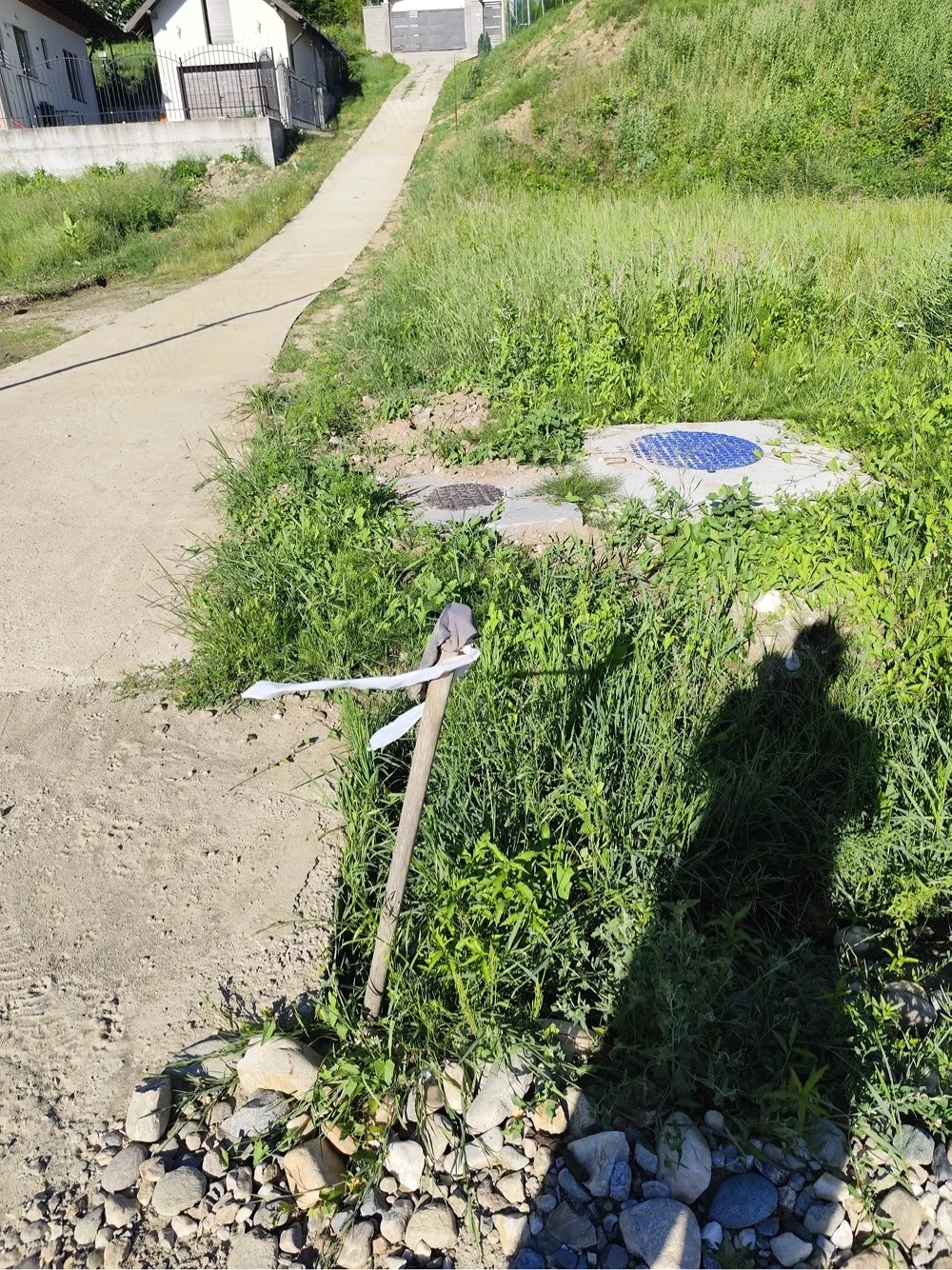 Teren intravilan 694 mp Bascov   Toate utilitățile, la liziera pădurii