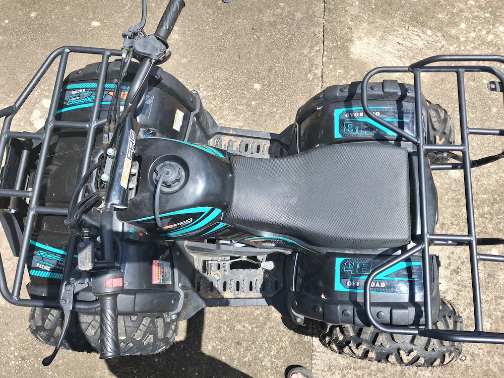 Vând atv hammer 125 cc
