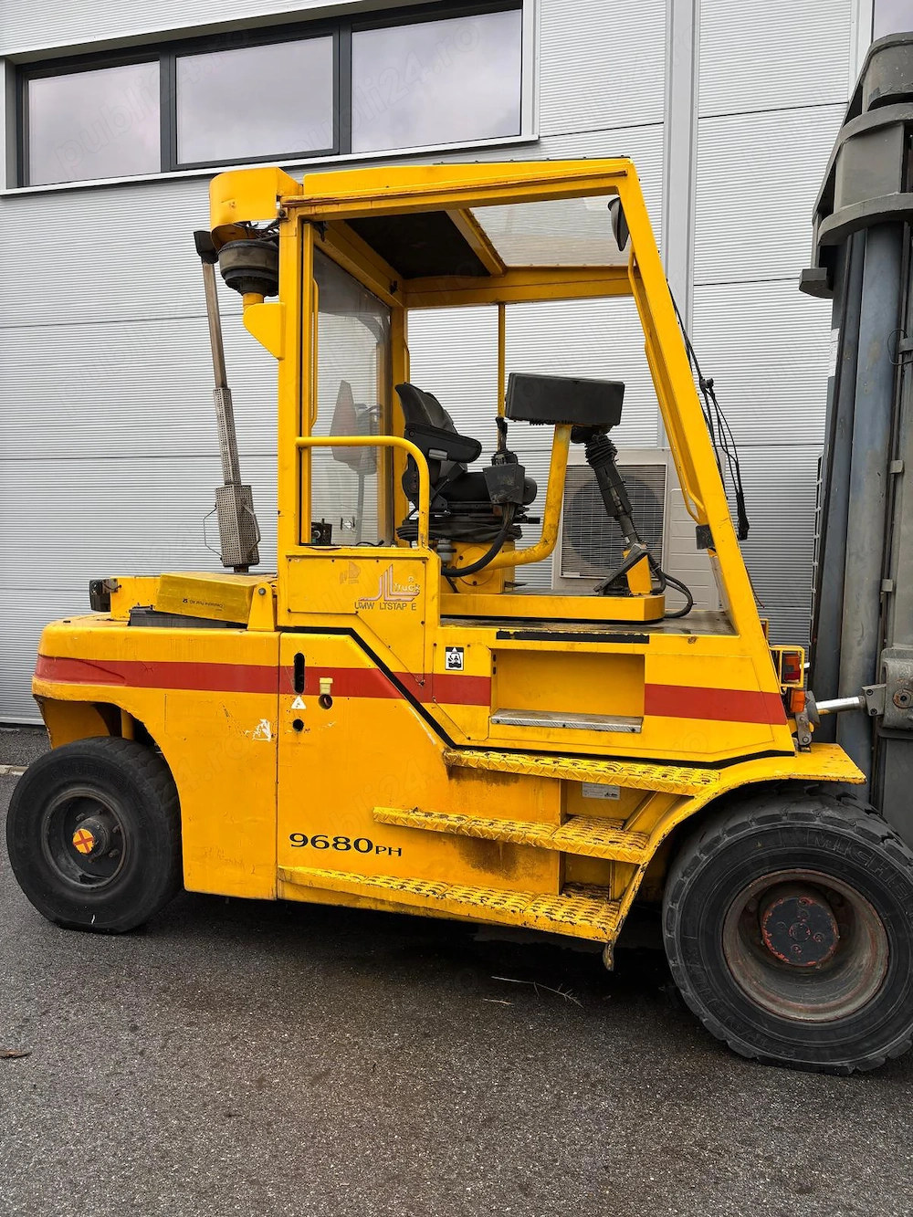 Vand stivuitor DanTruck 8 tone