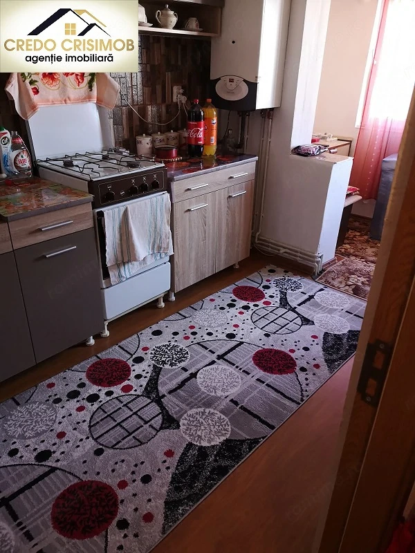Vand apartament 2 cam cf 1 semidec ,bld Republicii