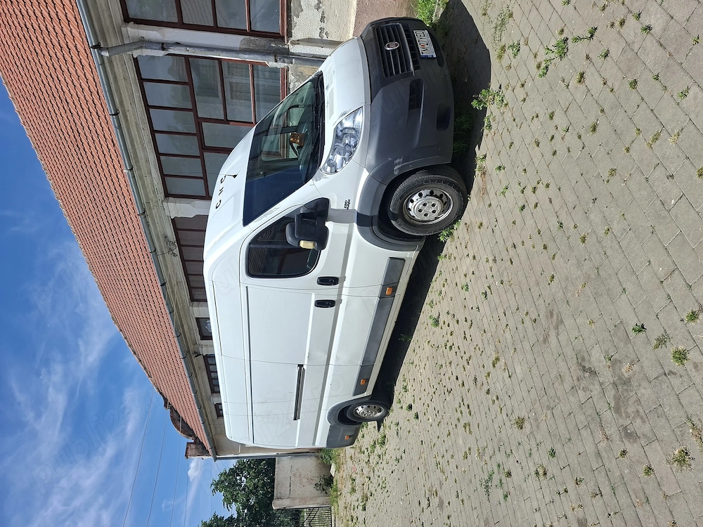 Microbuz Fiat din 2013