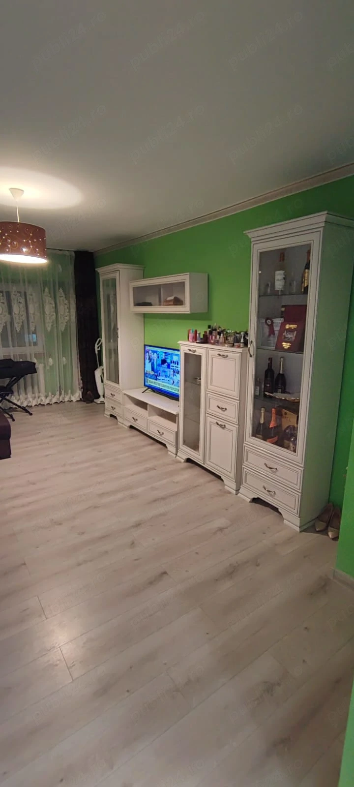 Apartament 3 camere 2 grupuri sanitare  Dacia Bicaz Iasi 88 m2