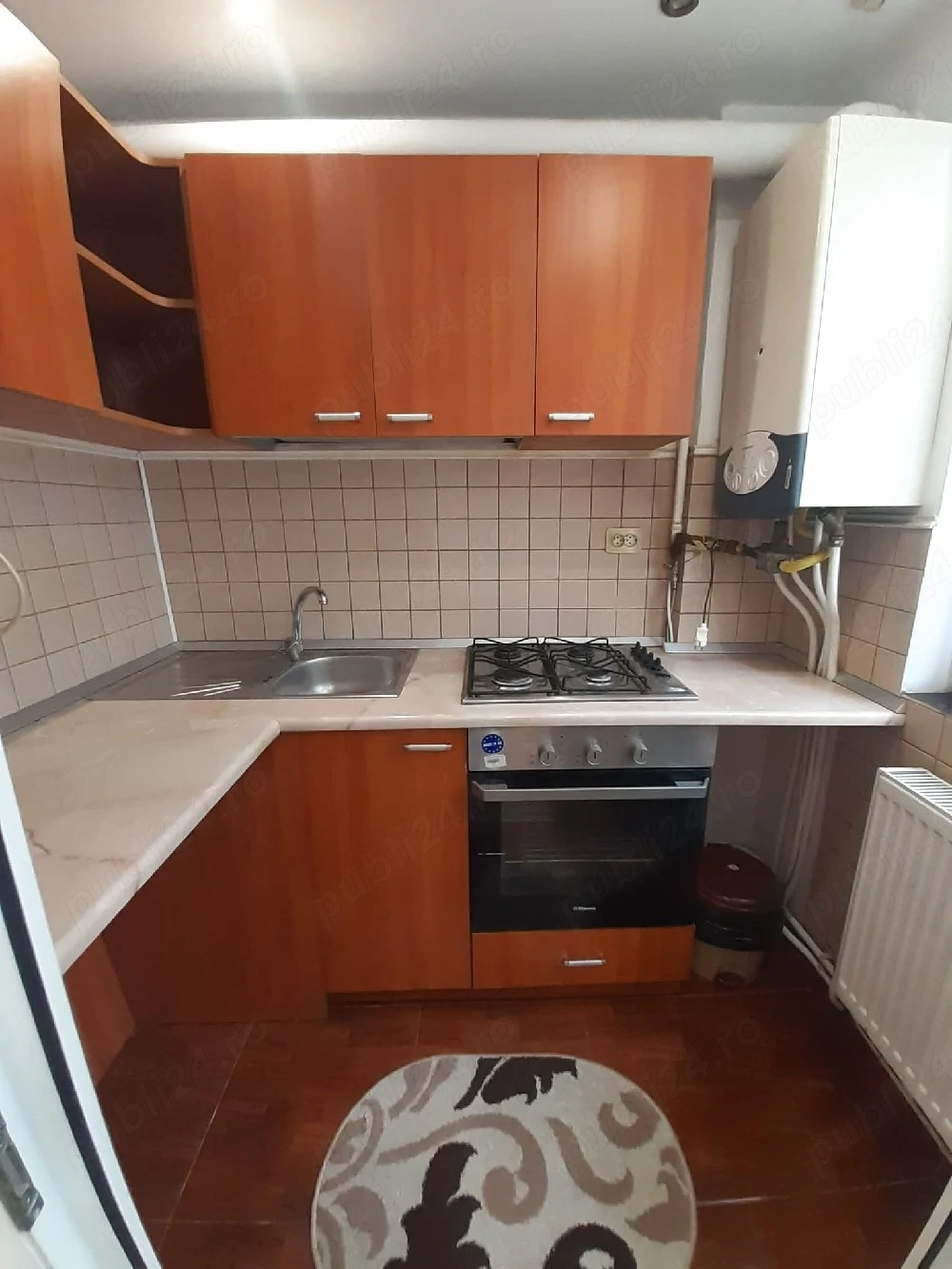 Garsoniera de închiriat 