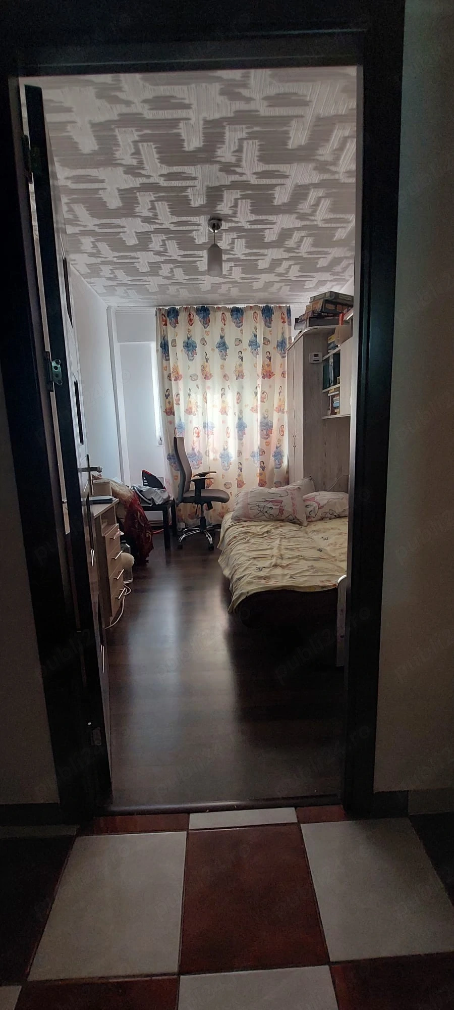 Apartament 3 camere decomandat 