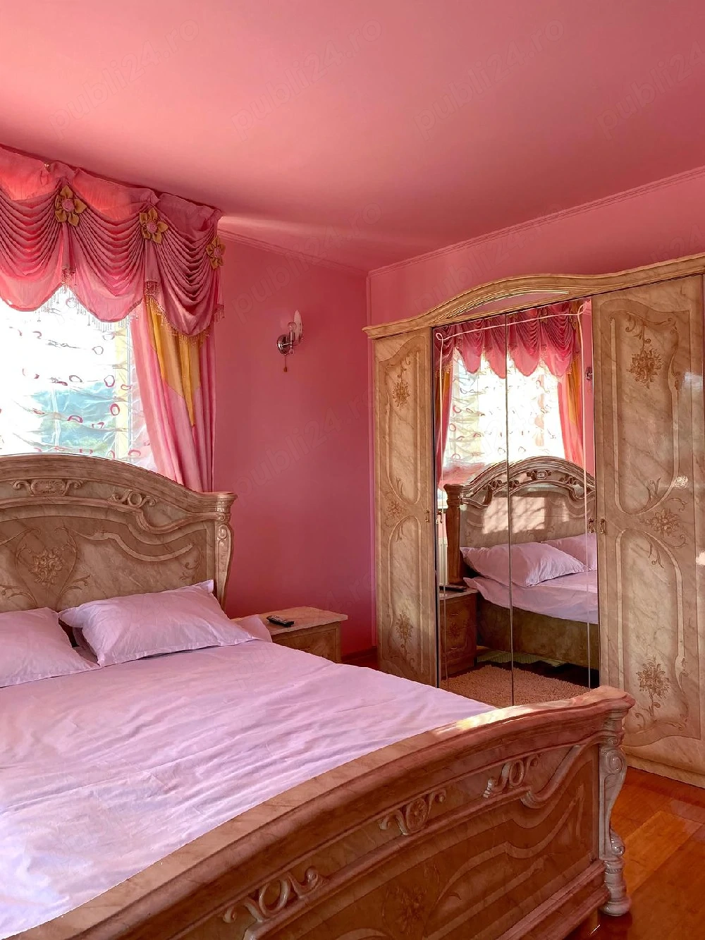 Vand Casa Vila