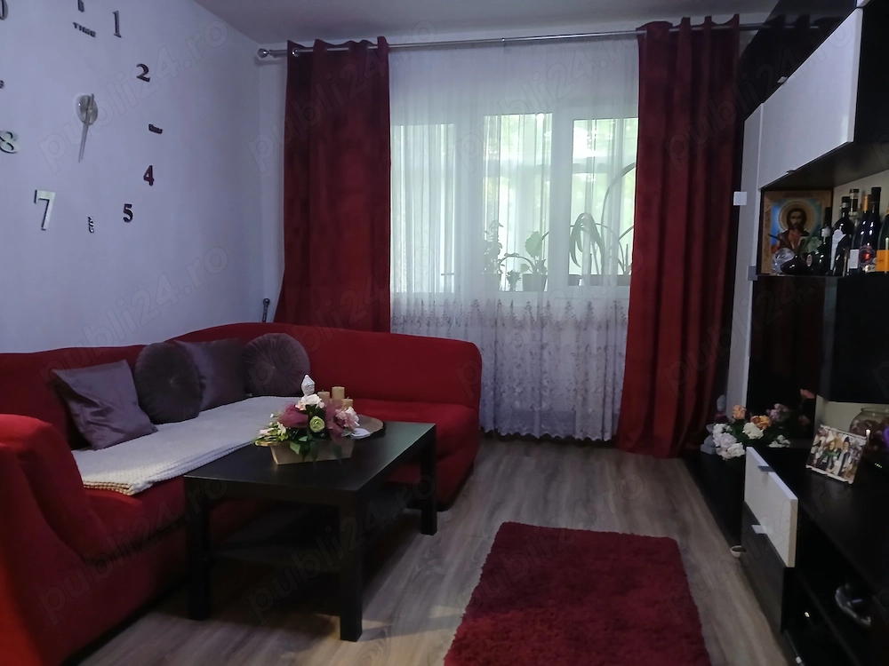 Vânzare Apartament 3 camere