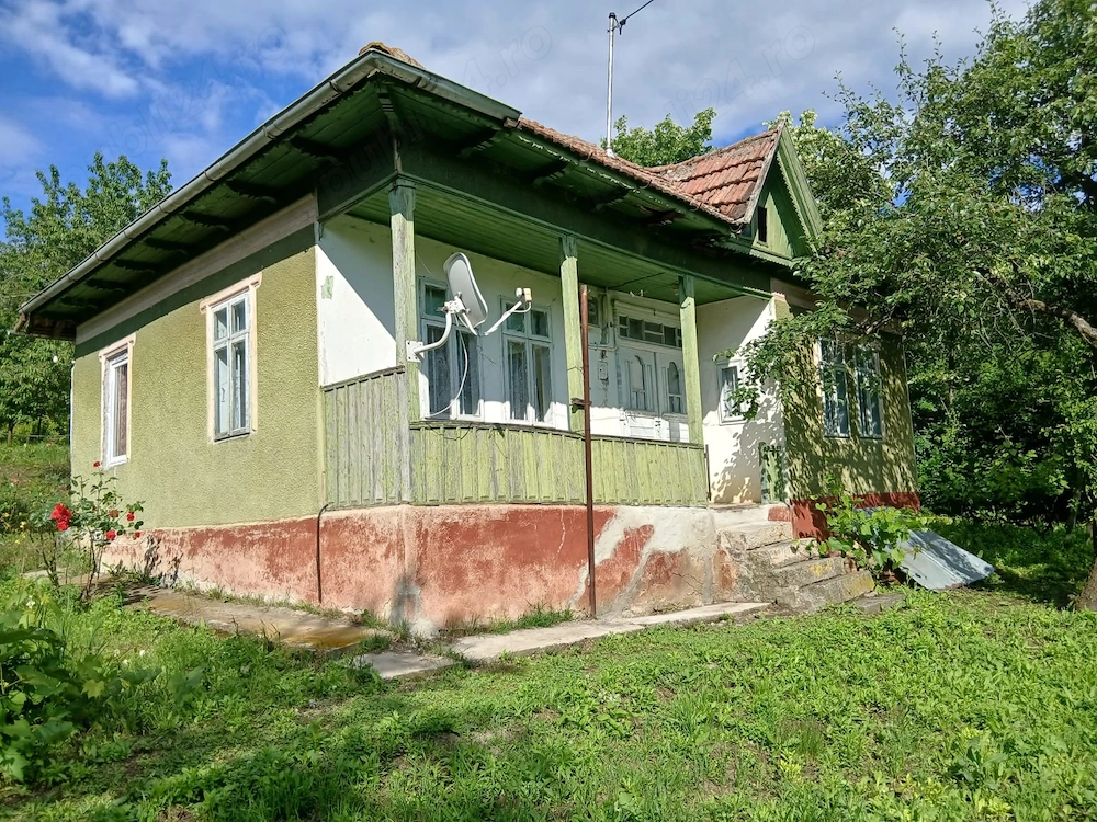 Casa de vânzare com.Blajani