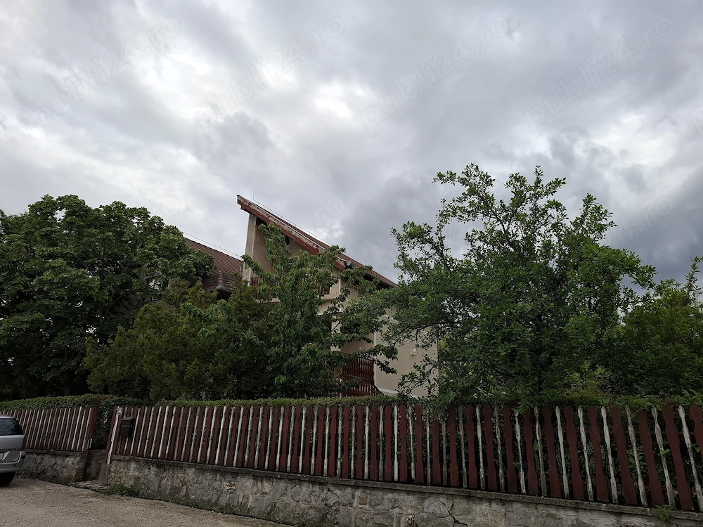 Vând casă D+P+M str. Gheorghe Doja, Oradea