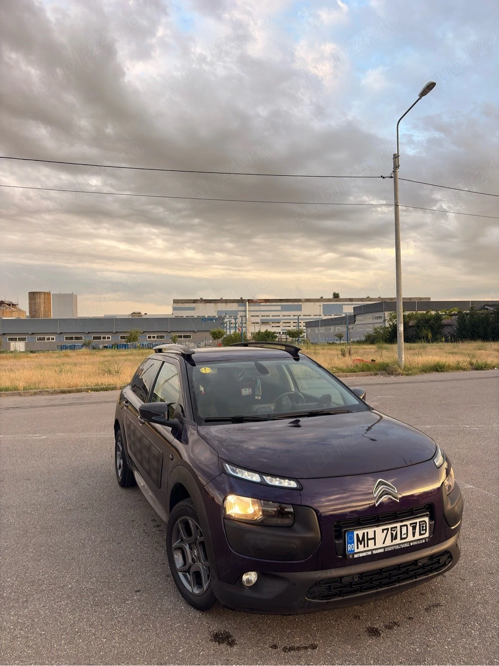 Urgent!!!!!Citroen C4 Cactus 2016