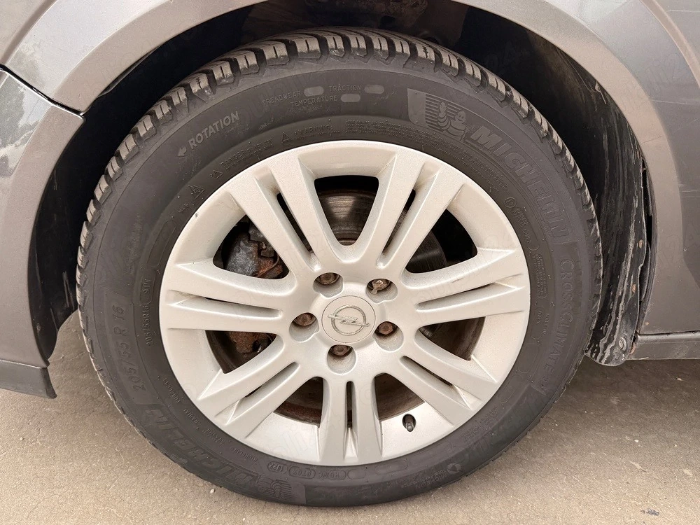 opel astea h 2010