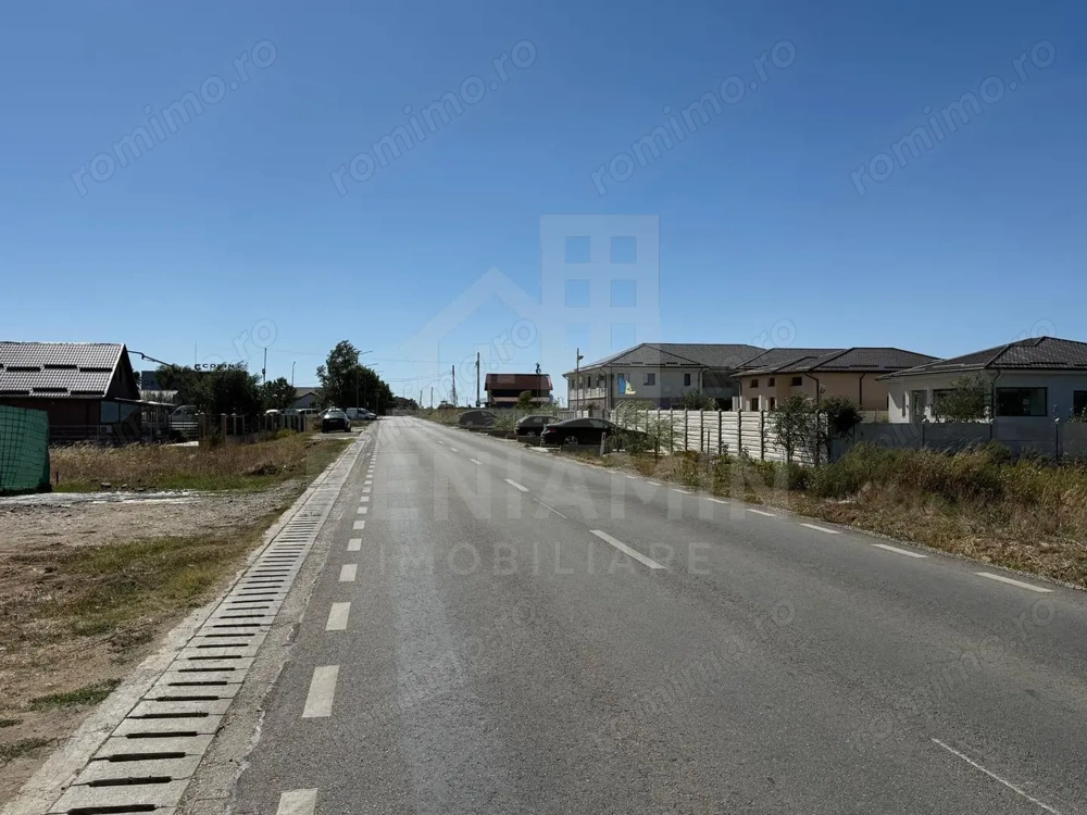 Teren intravilan 990mp Carcea Hanul cu Ponei strada Aeroportului