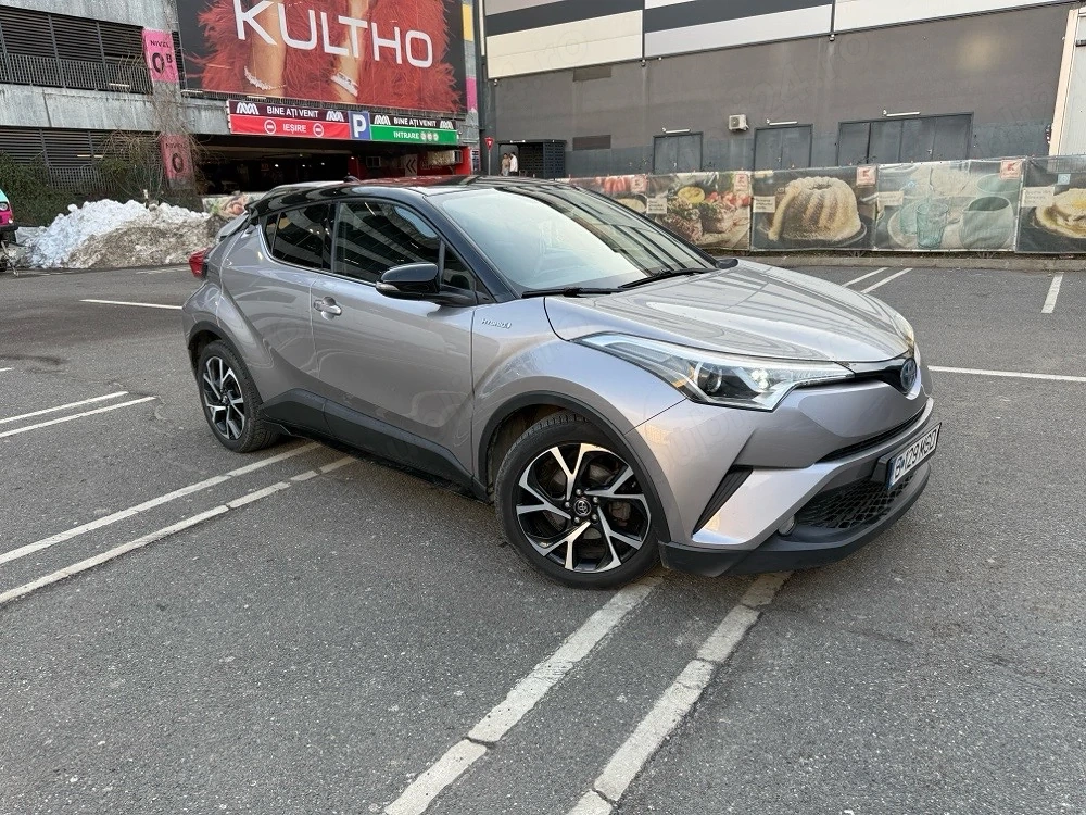 Toyota C-HR Hybrid Bi-Tone 2017