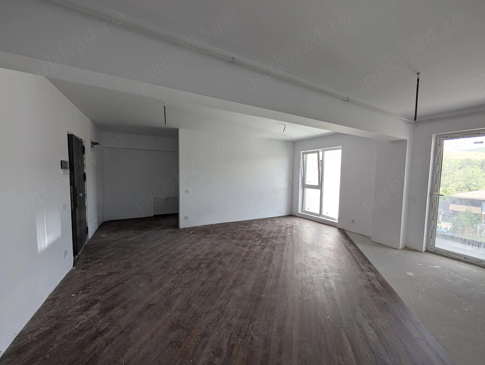Apartament 3 camere, 70mp utili, 2 bai, finisat, lift, zona Tineretului