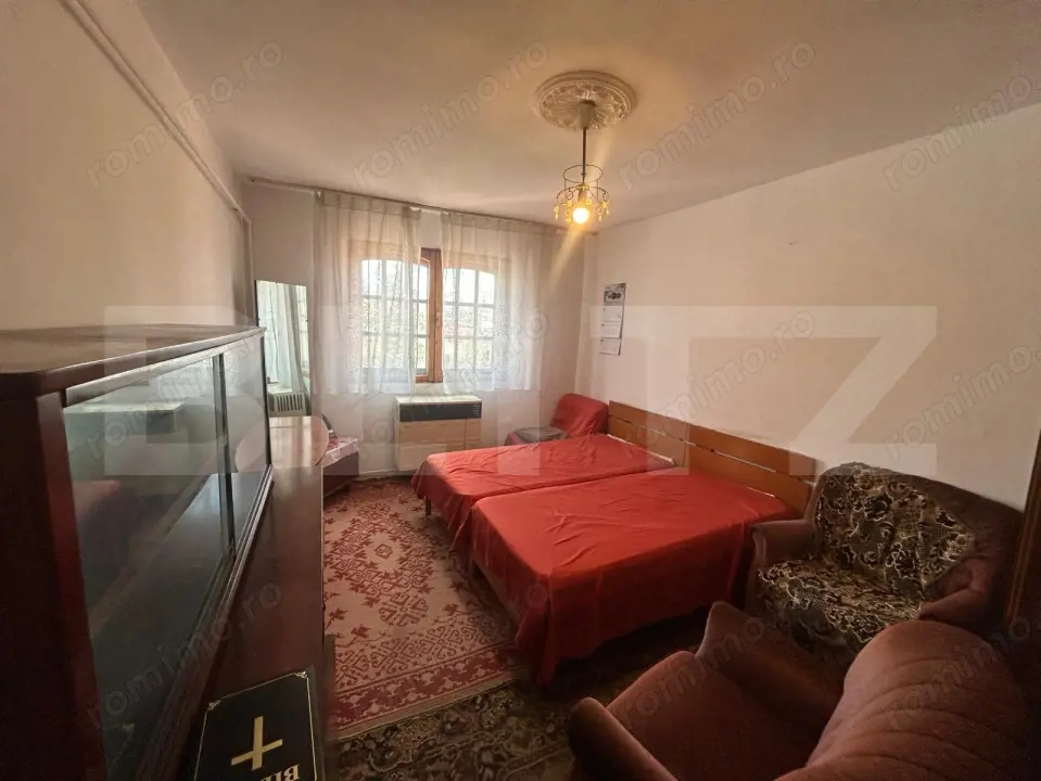 Apartament 3 camere, 40 mp, etaj 3/4, zona Micro 9