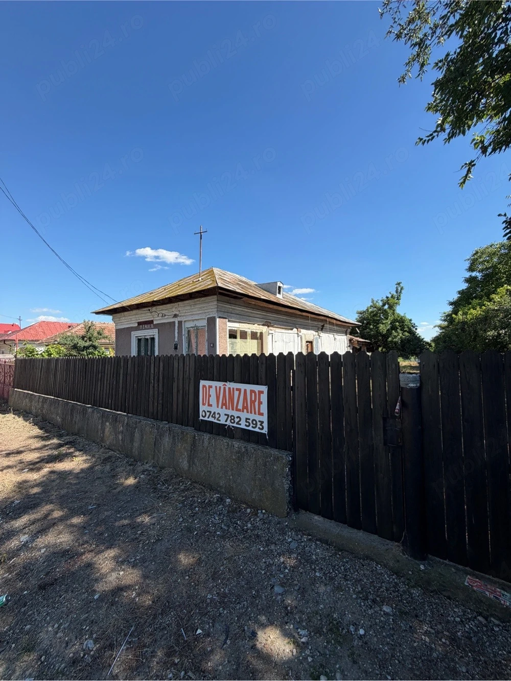 !! URGENT !!Teren de vanzare in Criva de Sus, str.Fundeni