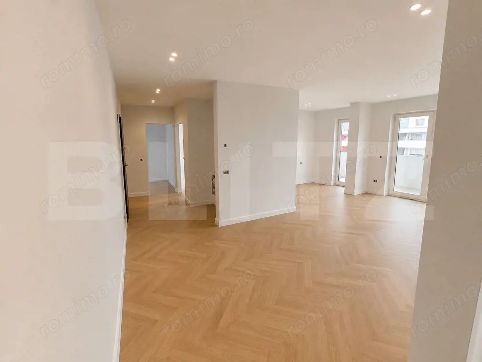 Apartament 3 camere, cu terasa 13 mp, super view, zona Elite