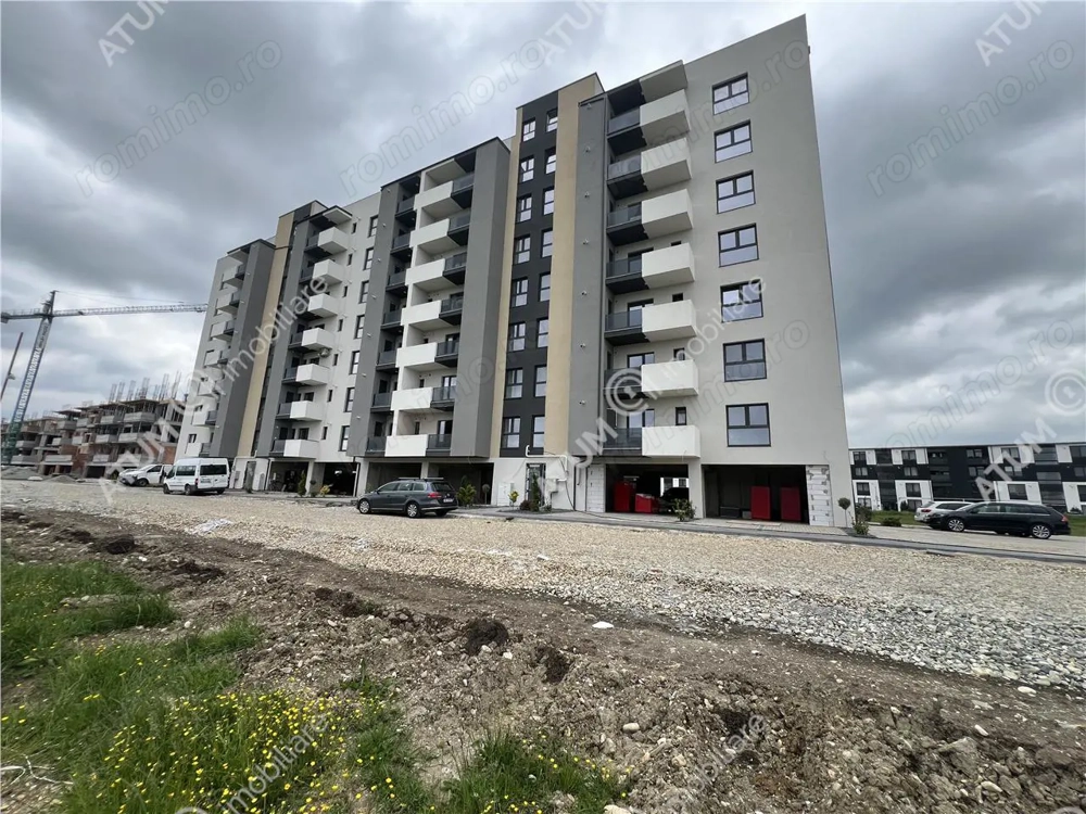 Studio cu 2 camere etajul 1 cu parcare subterana zona Doamna Stanca