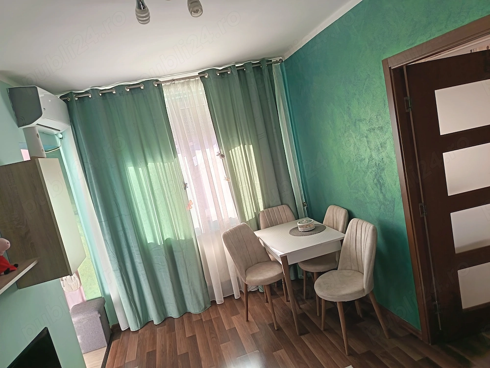 Dau în chirie apartament cu doua camere 