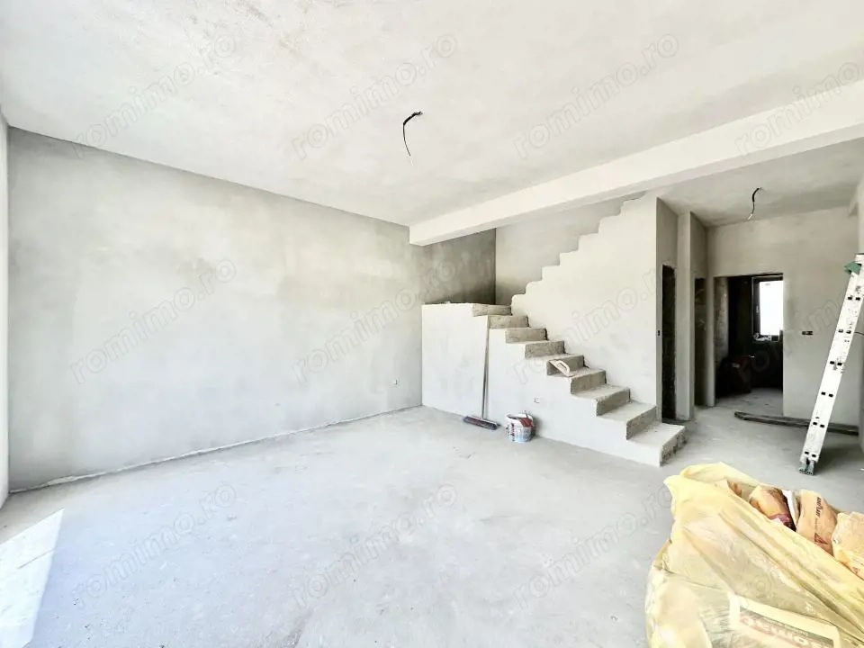 Duplex 4 camere - 3 bai - 132 mp utili - Teren 333 mp - Mosnita
