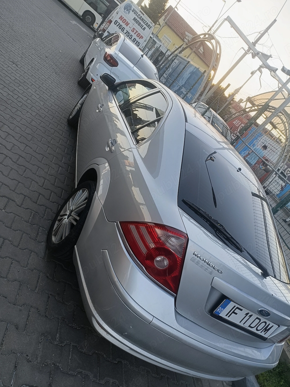 Vând Ford Mondeo mk3 2.0tdci 