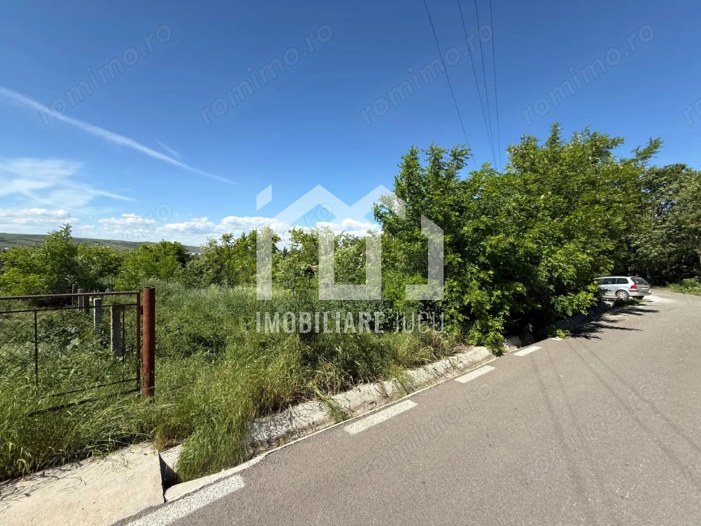 Teren intravilan construibil – 1.750 mp | Jucu de Sus